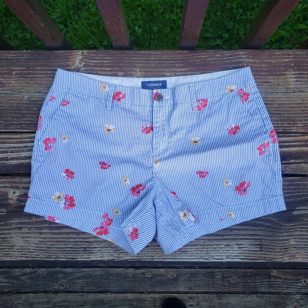 Old Navy Conductor Stripes and Floral 'Everyday Shorts' - Size 10